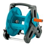 Gardena 8007-20 Classic slanghaspel: slanghaspel voor tuinslangen (13 mm slang), compacte vormgeving, met nadruppelstop, haakse slangaansluiting, slang van max. 50 m, zwart, oranje, grijs, turkoois