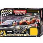 Carrera DHigh Speed Carrera 20062561 Digitale racebaan, rijd de raceauto van de kampioen uit 2022, 63 meter afstand met rondeteller en turbo-boost, getrouwe voertuigen, schaal 1:43